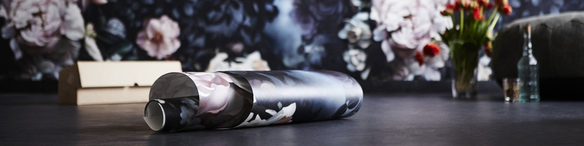 Dark Floral II - Still Life With Shadows - Velvet - Upholstery velvet - Black Saturated -   -   -   -   -   - All products